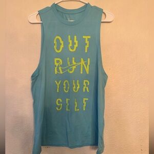Nike “Outrun Yourself” Sleeveless Tank Top | Size L